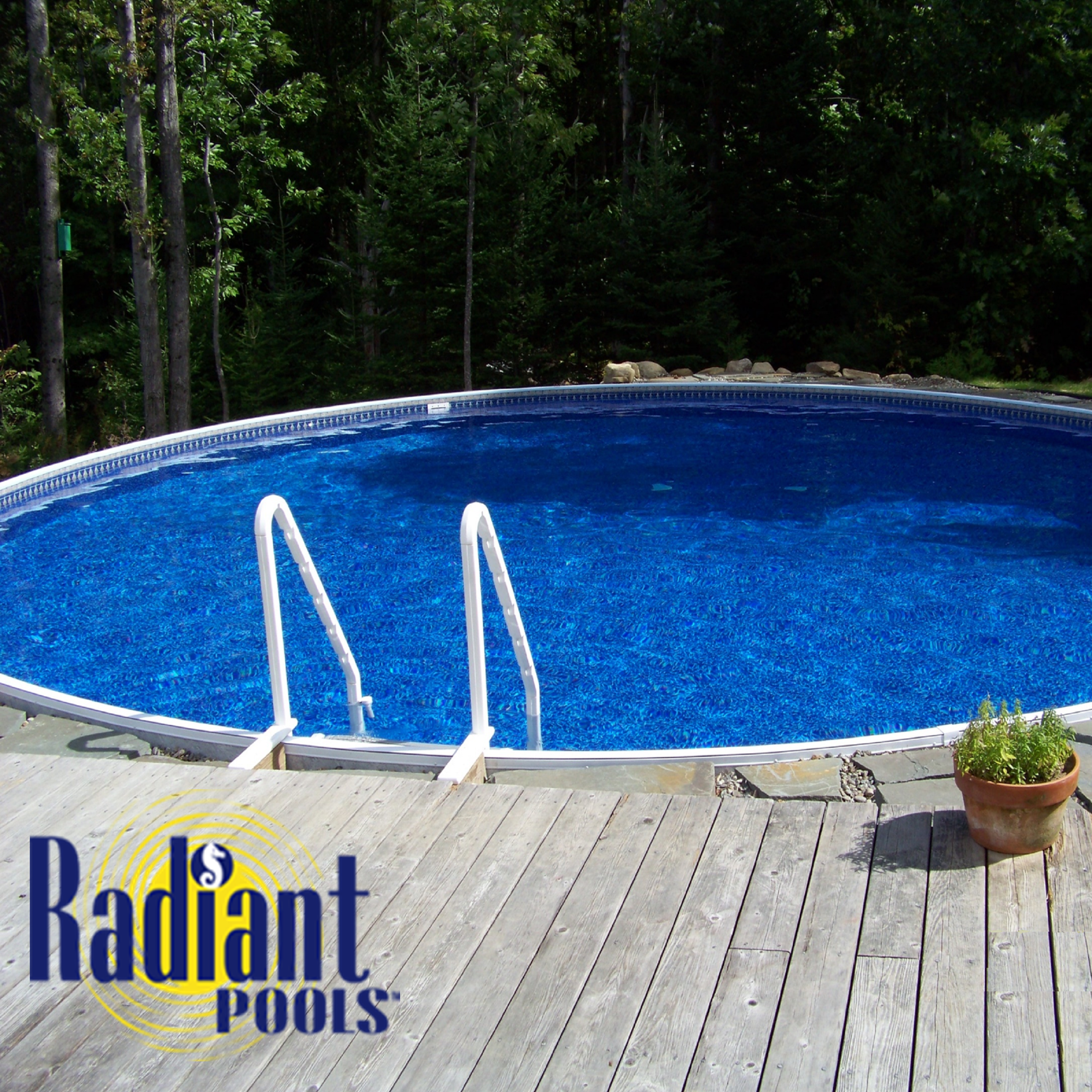 Radiant Pools logo
